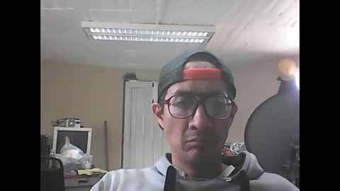 Snapshot of bisexmangenx chatting on 04-20-26, 07:04 Manu O online show from 04-20-26, 07:04