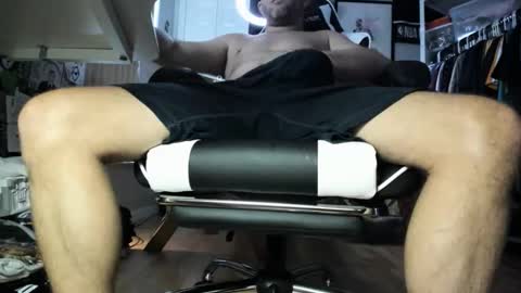 bisexualjay online show from 05-13-26, 01:41