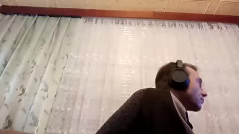 Zdenek online show from 12-09-24, 05:41