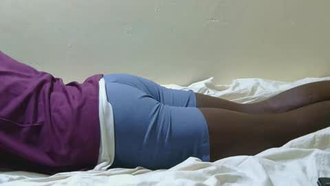 bitch_zonecouples online show from 02-03-26, 06:40