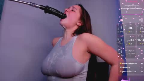 Snapshot of bitchpeace_ chatting on 02-25-25, 09:02 Diana online show from 02-25-25, 09:02