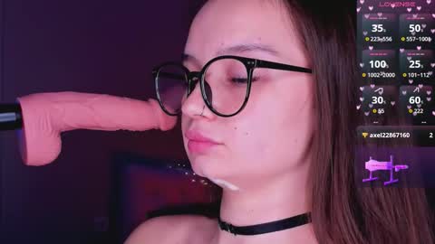 Snapshot of bitchpeace_ chatting on 11-29-25, 04:10 Diana online show from 11-29-25, 04:10