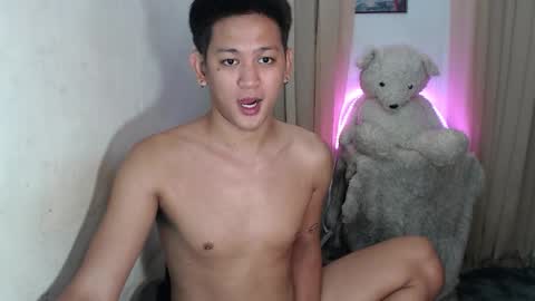 Snapshot of bj_alex31 chatting on 10-16-25, 06:31 alex online show from 10-16-25, 06:31