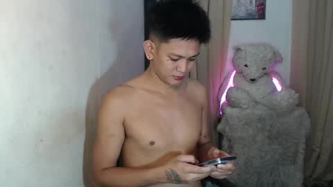 Snapshot of bj_alex31 chatting on 11-01-25, 01:13 alex online show from 11-01-25, 01:13