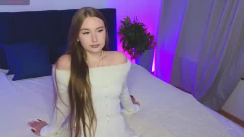 Snapshot of bjliki chatting on 02-14-25, 02:18 Julia online show from 02-14-25, 02:18