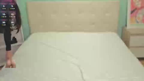 Snapshot of bjliki chatting on 10-17-25, 02:52 Julia online show from 10-17-25, 02:52