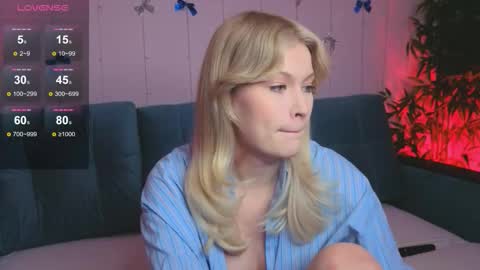 Julia online show from 02-02-26, 02:27