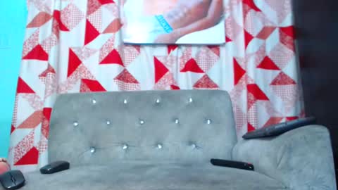 Snapshot of black30cmdick chatting on 03-09-25, 01:35 maquina online show from 03-09-25, 01:35