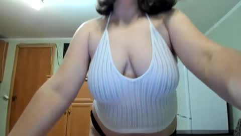 Snapshot of black__bird chatting on 04-29-26, 09:43 naughtyKate online show from 04-29-26, 09:43