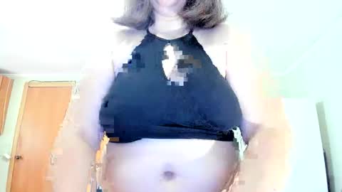 Snapshot of black__bird chatting on 05-19-26, 06:42 naughtyKate online show from 05-19-26, 06:42