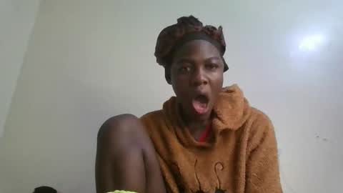 black_berry9 online show from 03-16-26, 06:56