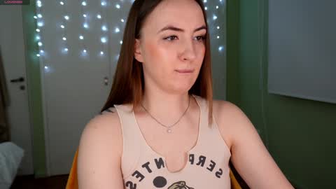 Snapshot of black_eva_ chatting on 12-28-24, 12:45 Eva online show from 12-28-24, 12:45