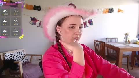 Snapshot of black_eva_ chatting on 10-31-25, 05:36 Eva online show from 10-31-25, 05:36