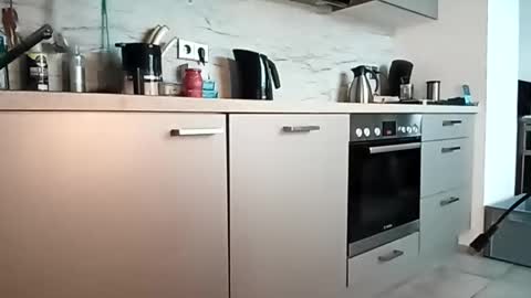 Manuel online show from 02-15-26, 07:51