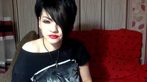 black_hot_01 online show from 12-30-24, 05:15