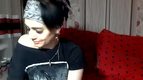 black_hot_01 online show from 01-05-25, 11:12