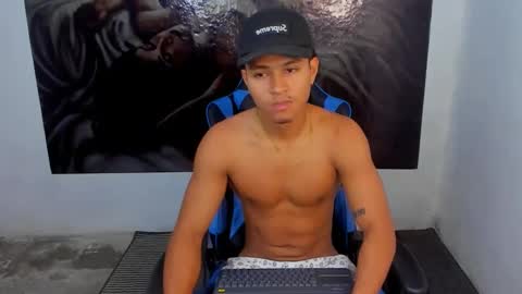 Snapshot of black_johnsonn chatting on 12-02-24, 01:13 black johnsonn online show from 12-02-24, 01:13