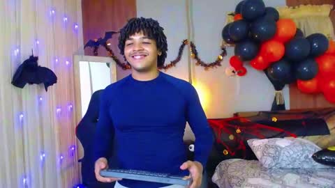 black_king_241 online show from 10-30-25, 04:36