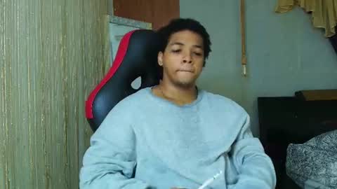black_king_241 online show from 06-16-26, 01:47