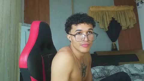 black_king_241 online show from 06-20-26, 07:33