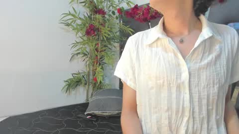 Snapshot of black_rose02 chatting on 03-05-25, 11:38 B L A C K R O S E online show from 03-05-25, 11:38