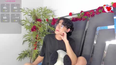 Snapshot of black_rose02 chatting on 03-07-25, 02:34 B L A C K R O S E online show from 03-07-25, 02:34
