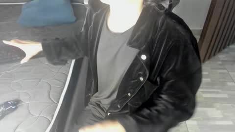 Snapshot of black_rose02 chatting on 09-14-25, 11:42 B L A C K R O S E online show from 09-14-25, 11:42