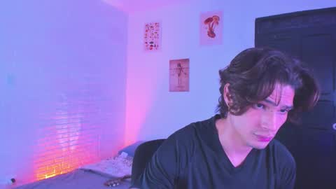 Bryan  online show from 09-22-25, 09:28