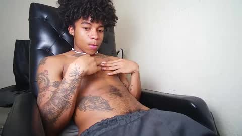 black_tentationx online show from 03-01-25, 05:52