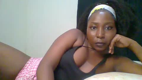 Dee online show from 06-28-26, 06:14