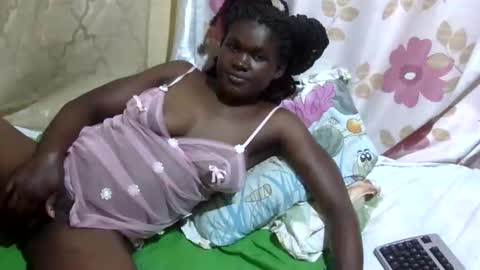 Snapshot of blackbigboobs chatting on 12-20-25, 06:15 jane online show from 12-20-25, 06:15