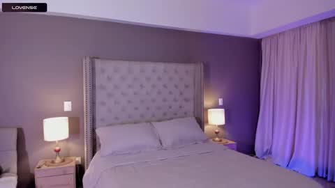 Snapshot of blackcybergirl chatting on 10-21-25, 10:21 Inst Blackcybergirl online show from 10-21-25, 10:21