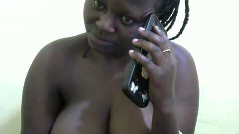 Snapshot of blackdollshe chatting on 05-22-26, 08:10 Sheila online show from 05-22-26, 08:10