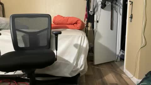 blackjag107 online show from 10-22-25, 01:39