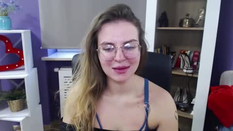 Z O E Y online show from 12-02-24, 11:56