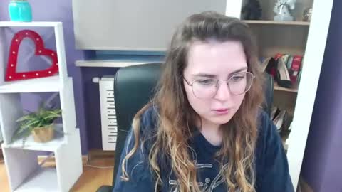 Z O E Y online show from 02-28-25, 05:37