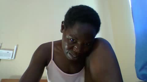 Snapshot of blacksexygal chatting on 05-16-26, 10:23 SARAH online show from 05-16-26, 10:23