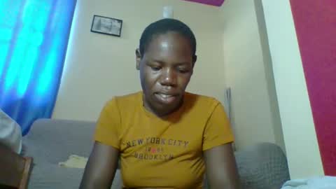 Snapshot of blacksexygal chatting on 05-19-26, 05:47 SARAH online show from 05-19-26, 05:47