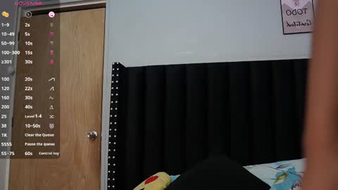 Snapshot of blacksweetiee chatting on 07-08-26, 03:00 Tifffany bllom online show from 07-08-26, 03:00