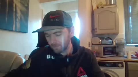 blackvswhite2022 online show from 02-04-25, 09:07