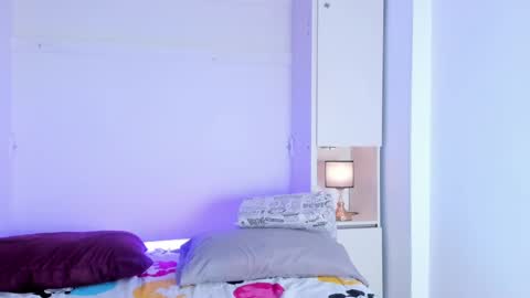 Snapshot of blackywhiite chatting on 10-08-25, 04:10 GRACE online show from 10-08-25, 04:10