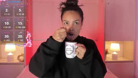 Snapshot of blackywhiite chatting on 10-14-25, 12:06 GRACE online show from 10-14-25, 12:06