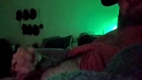 Snapshot of blahblam420 chatting on 12-19-25, 07:59 blahblam420 online show from 12-19-25, 07:59