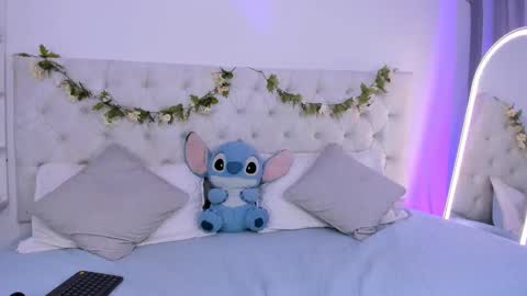 Snapshot of blair_queen chatting on 10-08-25, 11:13    online show from 10-08-25, 11:13