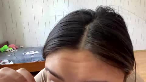 Snapshot of blairstassen chatting on 04-18-26, 07:23 Mila online show from 04-18-26, 07:23