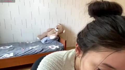 Snapshot of blairstassen chatting on 05-03-26, 11:38 Mila online show from 05-03-26, 11:38