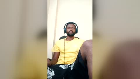 Snapshot of blakchiise chatting on 05-20-26, 05:02 blakchiise online show from 05-20-26, 05:02