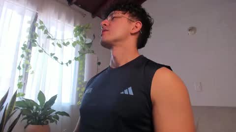 Snapshot of blake_levi chatting on 03-22-26, 05:38 Blake Levi Independent Model online show from 03-22-26, 05:38