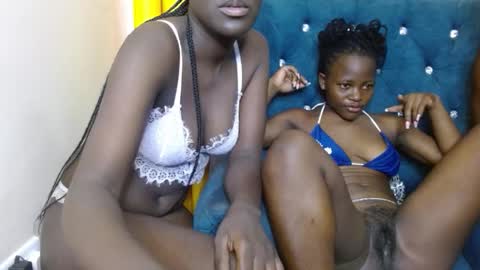  cherry  online show from 10-12-25, 06:07