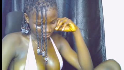 nikky00 online show from 05-05-26, 07:49